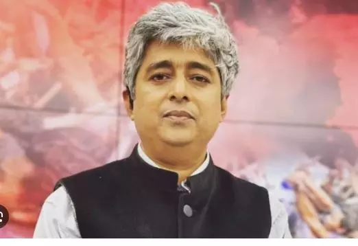 Sudarshan TV resident editor arrested for tweeting Police succumbing to Al-Jazeera TV’s pressure Sudarshan TV resident editor arrested for tweeting Police succumbing to Al-Jazeera TV’s pressure