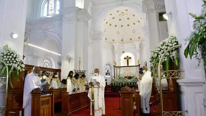 Sunday Mass abandoned by many parishes under Ernakulam-Angamaly Archdiocese Sunday Mass abandoned by many parishes under Ernakulam-Angamaly Archdiocese