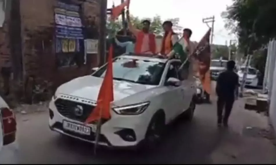 Hindu group, carrying tricolour flags, raises genocidal slogans targeting Muslims in Kashmir