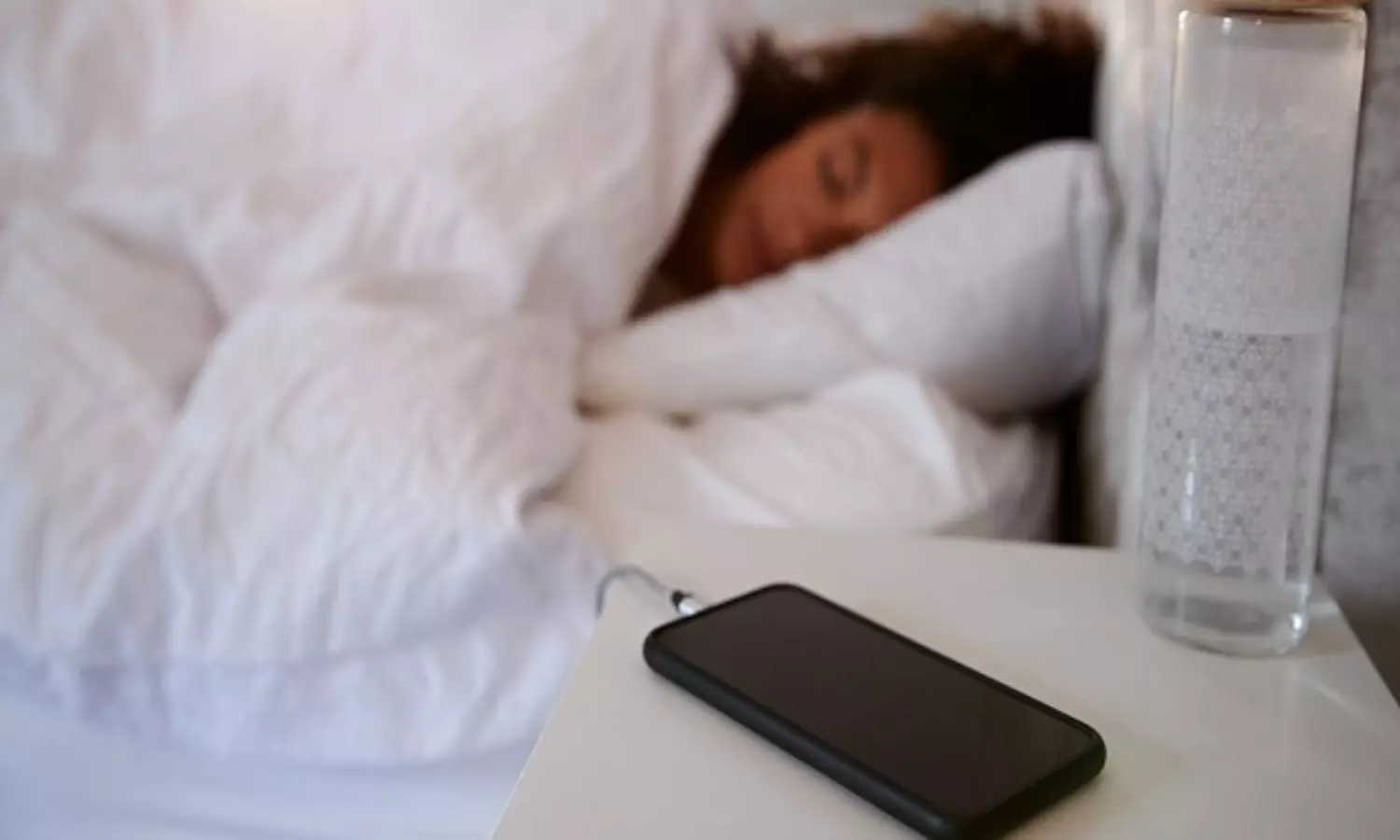 Never sleep beside phones while charging them: Apple warns