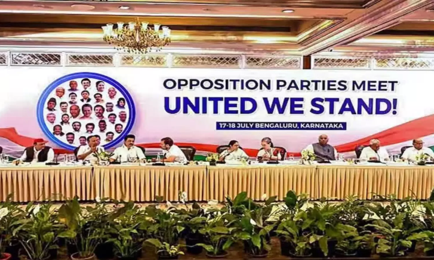 Congress delegation arrives in Mumbai to take stock of INDIAs 3rd meeting