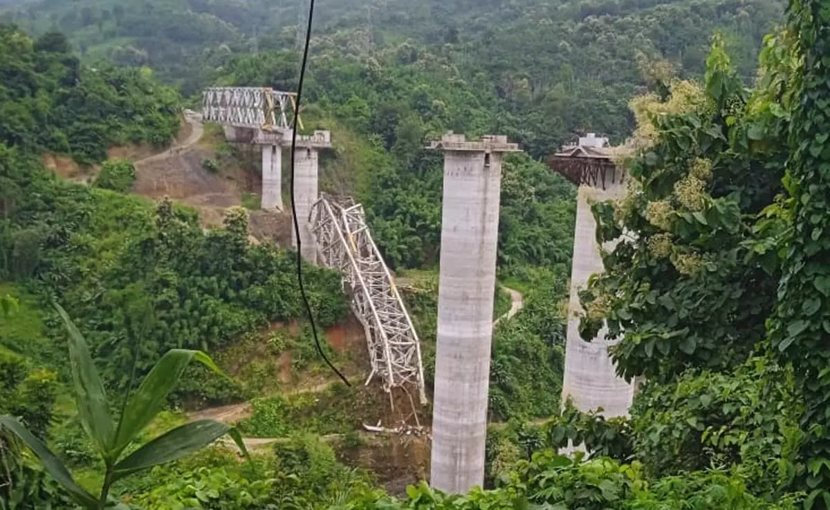 Collapse of under-construction railway bridge in Mizoram kills atleast 17