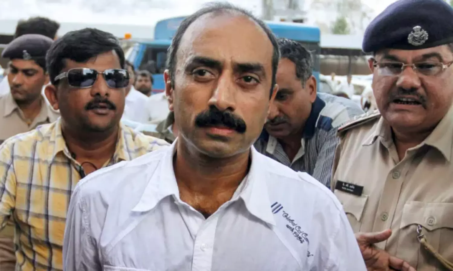 Gujarat HC refuses to quash FIR against Sanjiv Bhatt