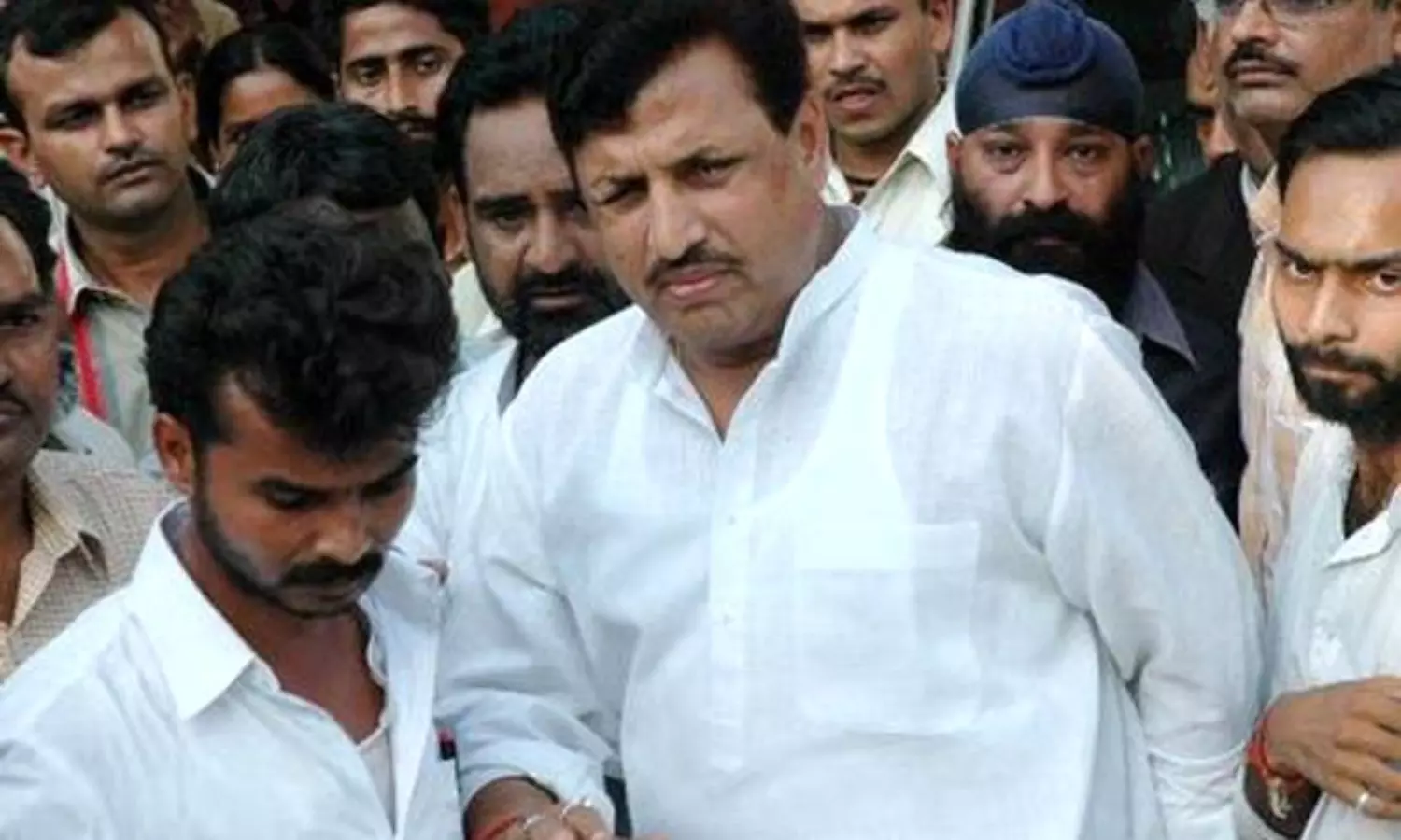 Ex-UP minister and wife, jailed over murder of poetess, to be released