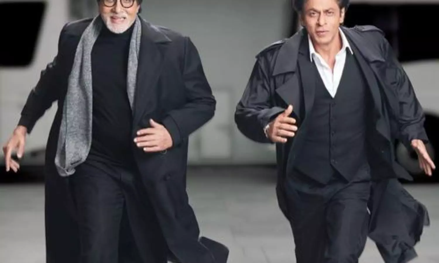 After 17 years, Amitabh Bachchan, SRK to collaborate on a movie