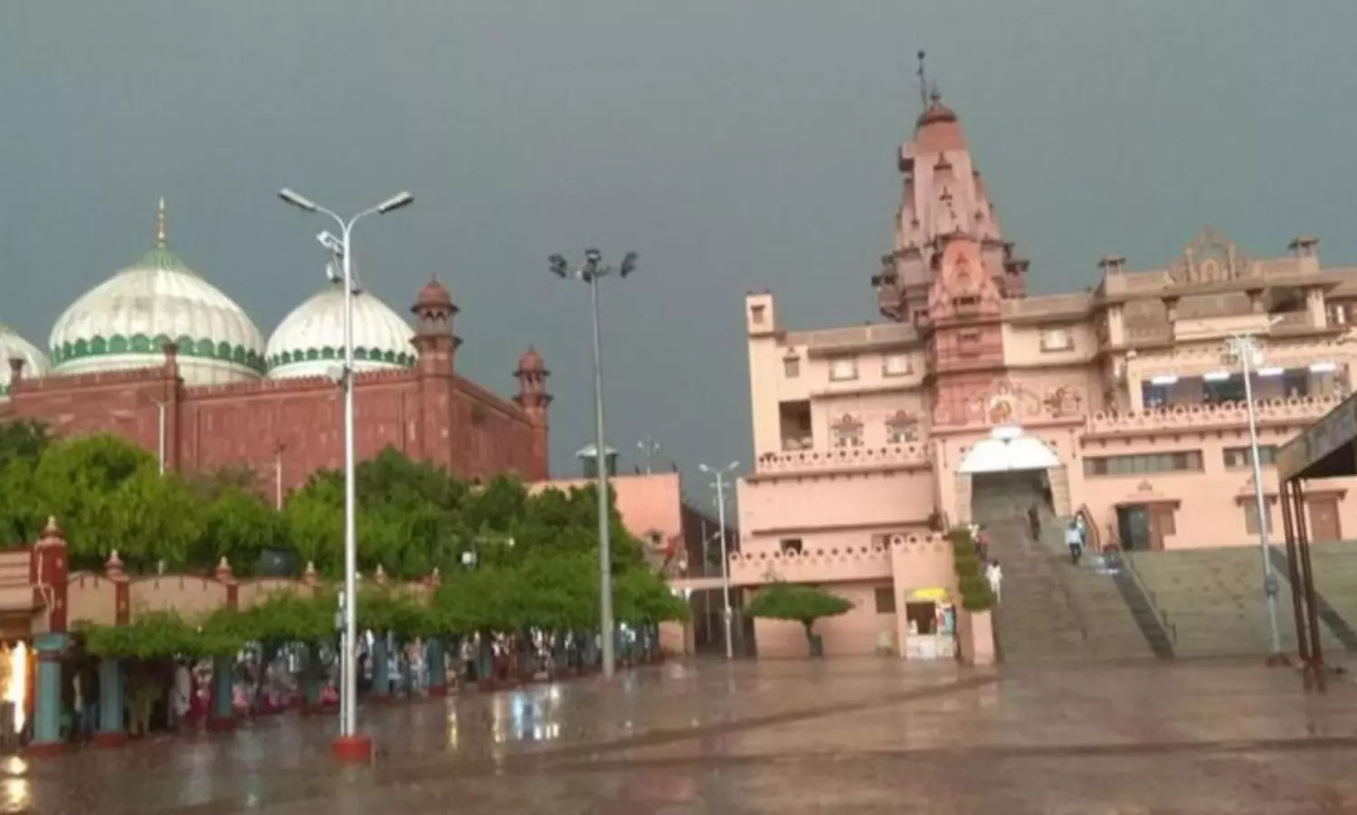 SC dismisses plea challenging demolition drive near Sri Krishna Janmabhoomi in Mathura