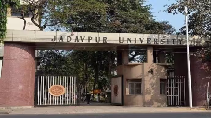 Jadavpur Univ. ragging death: six accused remanded to judicial custody till Sept. 8