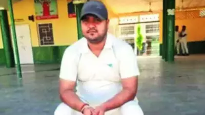 UP bus conductor, fired for halting bus to allow passengers offer namaz, commits suicide UP bus conductor, fired for halting bus to allow passengers offer namaz, commits suicide