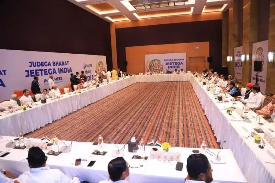 INDIA bloc leaders meet informally to set agenda for main meeting