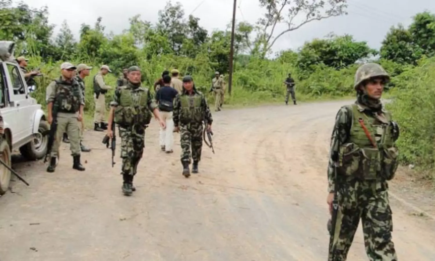 Fresh gunfight erupts between security forces, armed men in Manipur