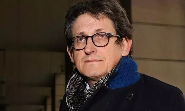 Former Guardian editor underscores need for solidarity among media outlets