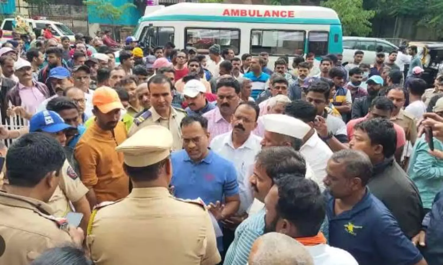 Objectionable social media post ignites communal clashes, leaving one dead in M’htra’s Satara