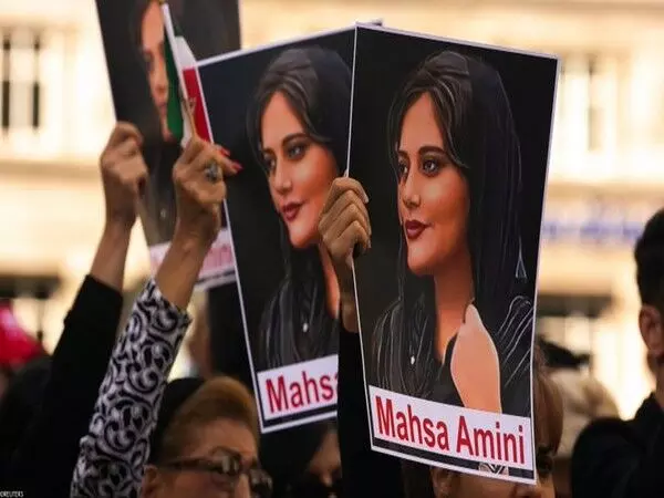 In Iran, first anniv. of Mahsa Amini protests amid snap checkpoints, varsity purges