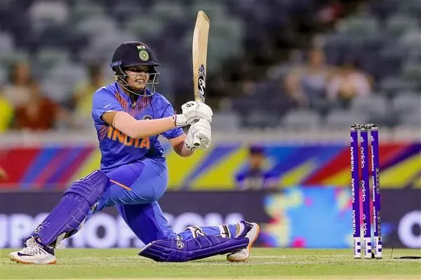 Asian Games: Indian women enter cricket semi-final