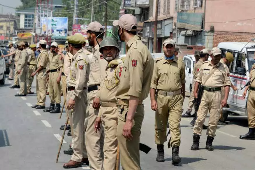 J&K senior cop arrested for alleged links with terror accused