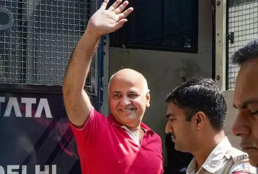 SC casts doubt on ED, CBI evidence against Sisodia in liquor policy case