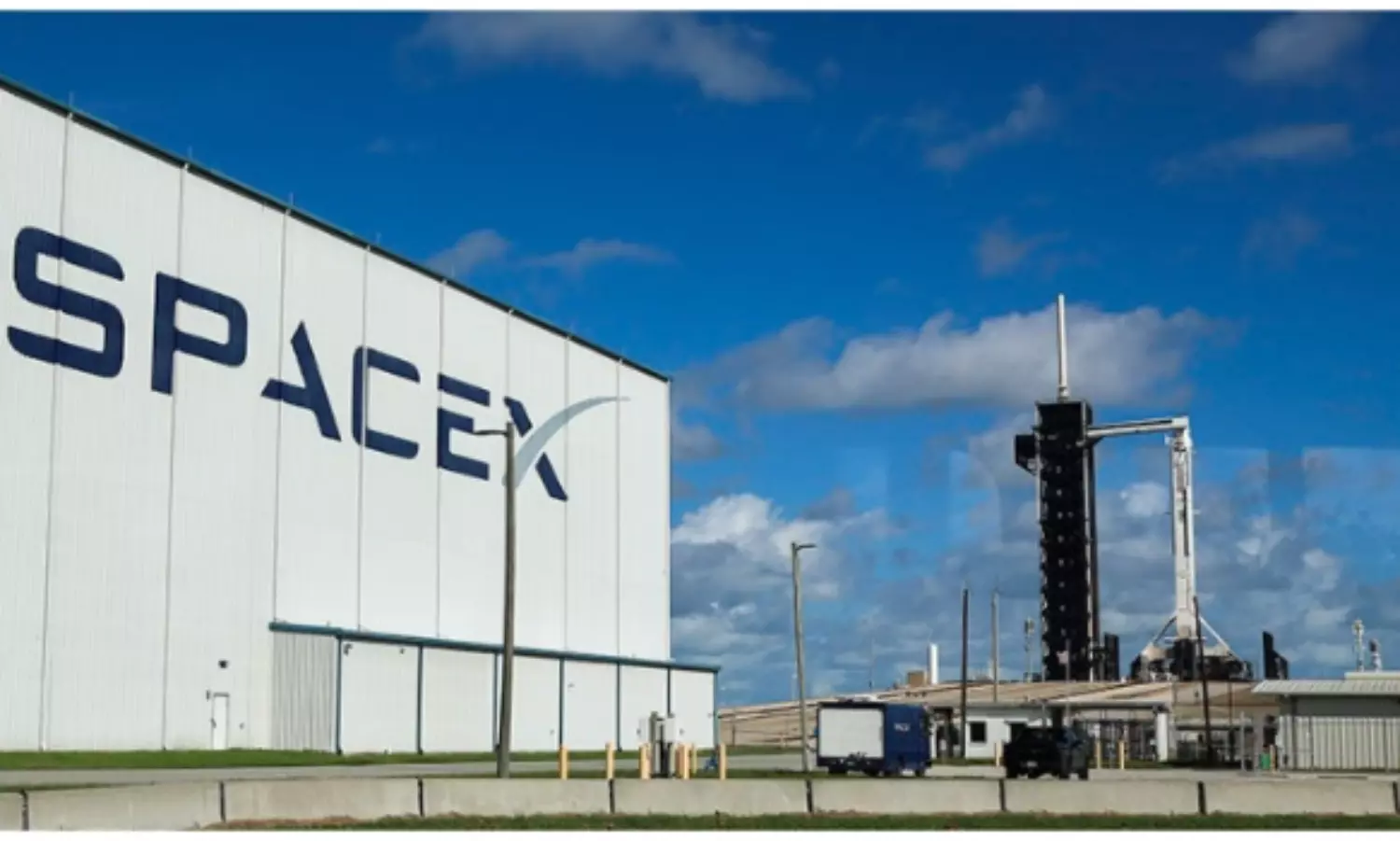 Pay discrimination: Female engineer sues Musk’s SpaceX