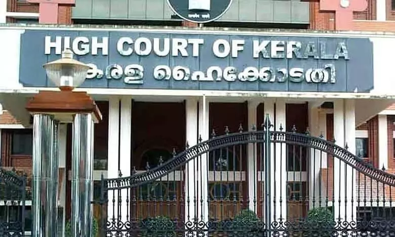 Kerala HC allows murder convict to get LLB admission