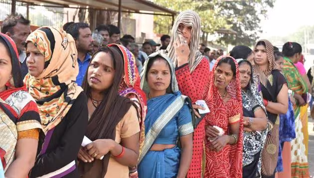 5.6 crore voters to vote on Nov 17 in Madhya Pradesh: EC