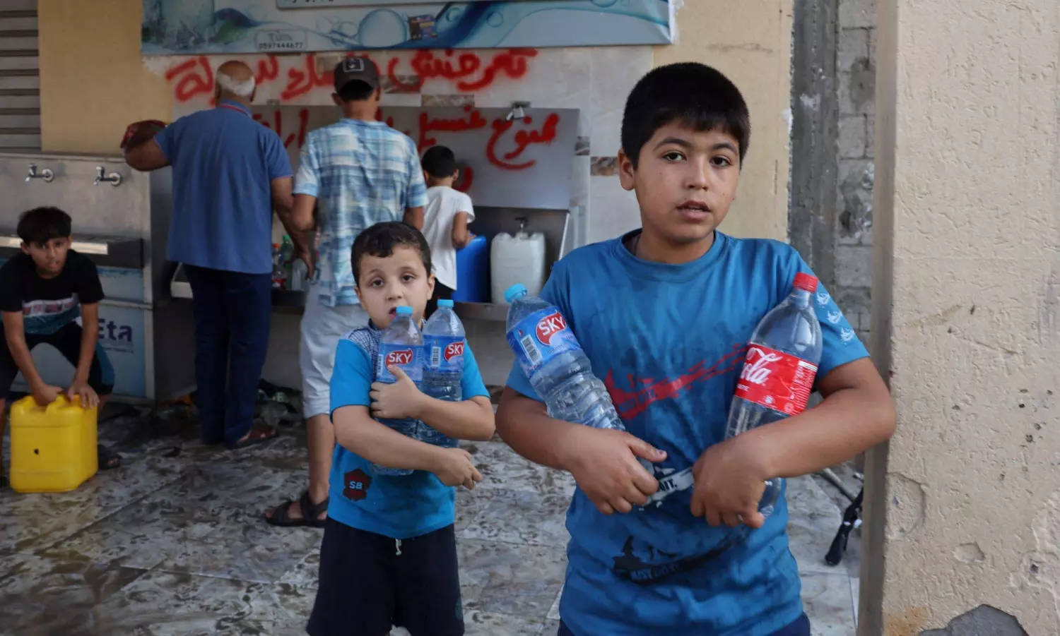 Israel says water, electricity blockade to continue until hostages are freed