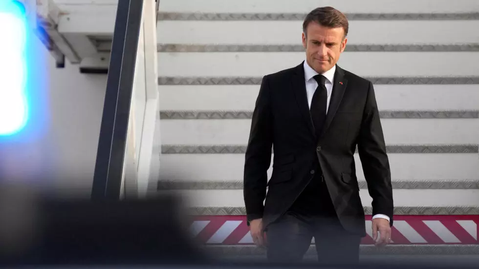 French President Emmanuel Macron arrives in Israel as war intensifies French President Emmanuel Macron arrives in Israel as war intensifies