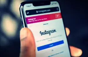 New Instagram feature allows friends to add pics to your posts