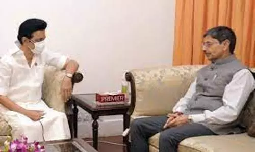 Tamil Nadu approaches SC alleging Governor intentionally delaying bills