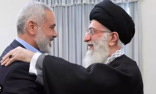 Khamenei urges Muslim countries to cease oil and food exports to Israel