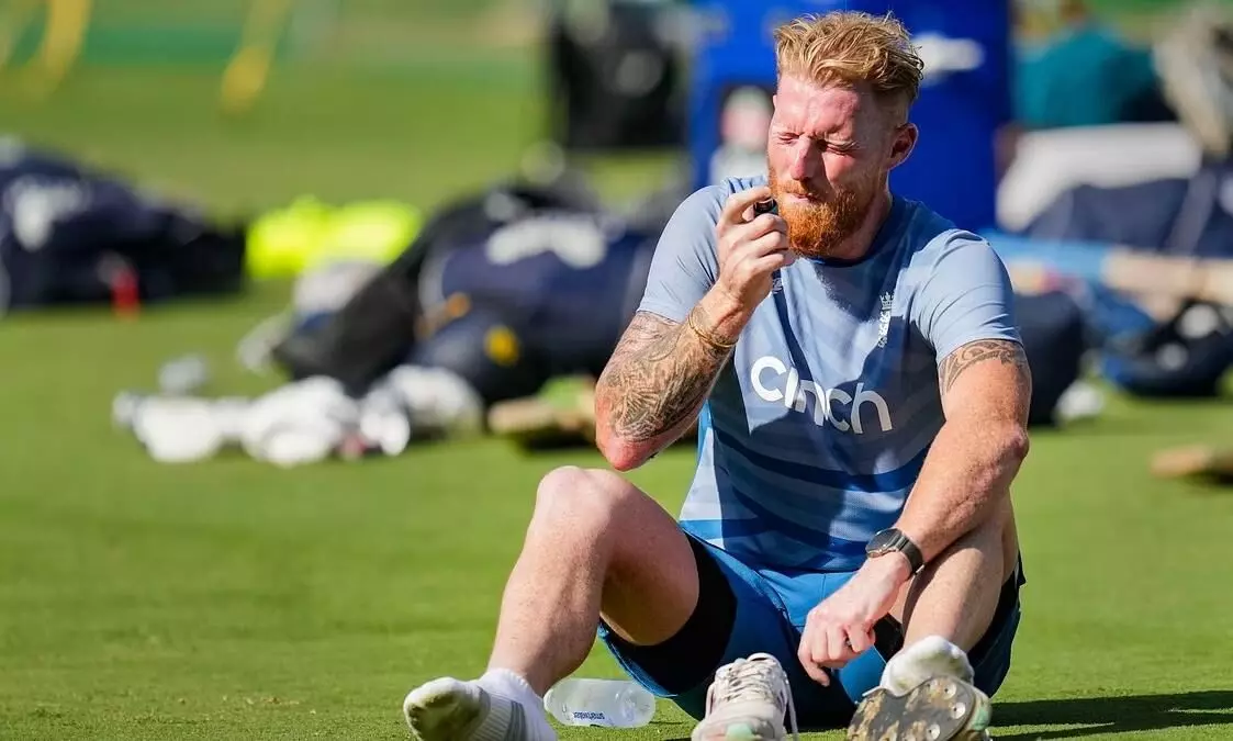England cricketers use inhalers to tackle pollution in India