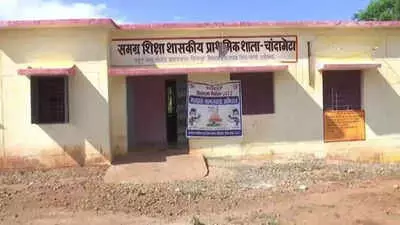 Voters in 126 villages in Bastar cast votes in newly set polling booths