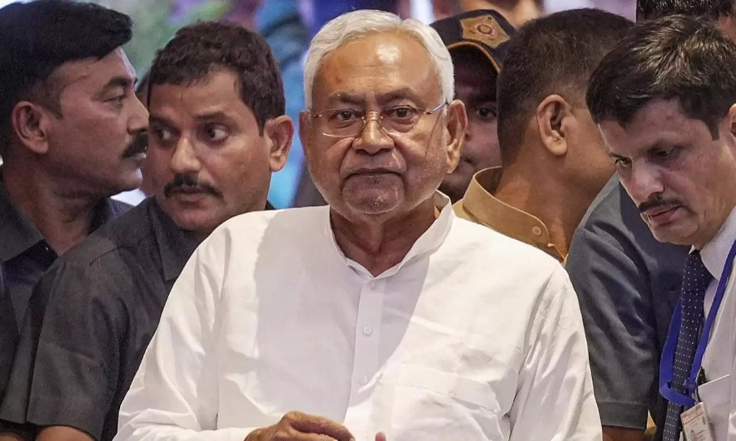 Criminal case against Nitish Kumar in Muzaffarpur court for vulgar remarks