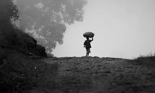 Governor, opposition slam govt as Kerala farmer dies by suicide