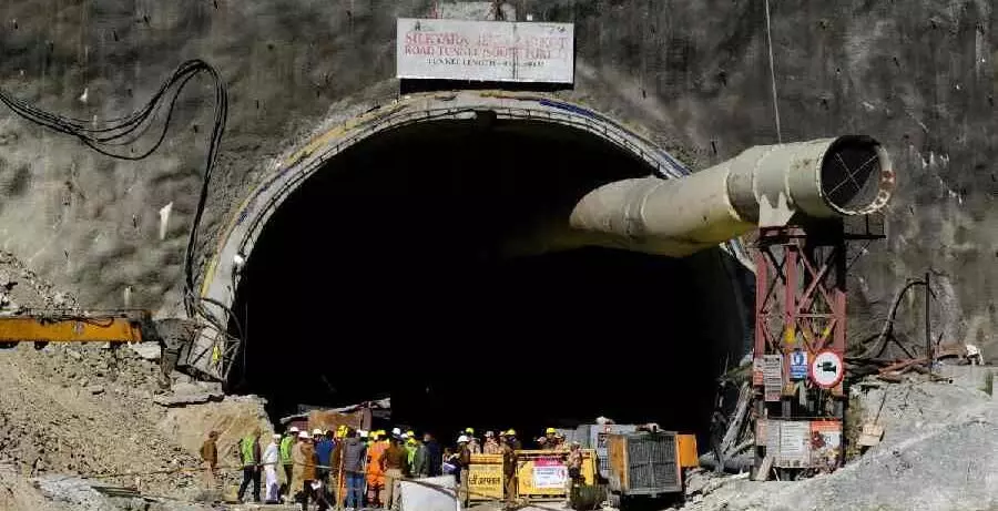 Uttarkashi tunnel collapse: Odisha govt official speaks to trapped state labourers