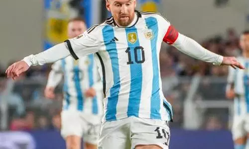 Uruguay thrashes Messis Argentina 2-0 in World Cup qualifiers