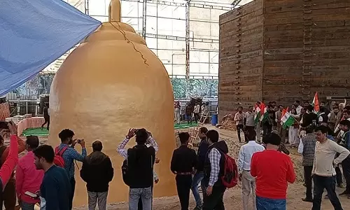 Two killed while demoulding worlds largest bell at Kotas riverfront
