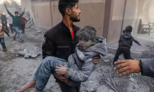 12 Palestinians killed as Israeli tanks surround Indonesian Hospital in Gaza