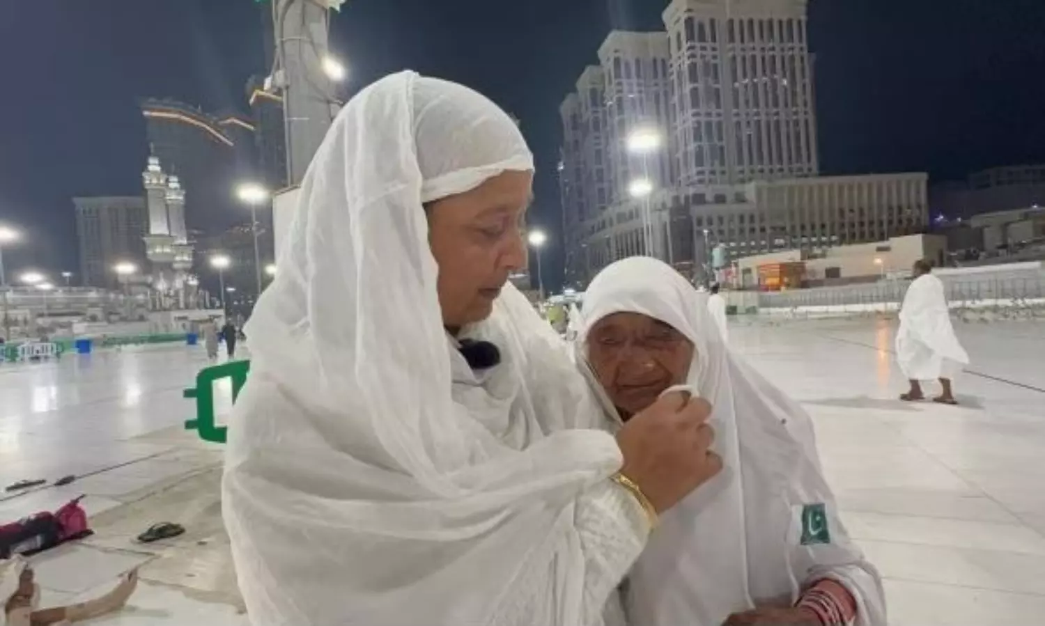 Family estranged 75 years ago during partition reunited in Mecca
