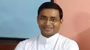 Kerala Catholic bishop debarred from priestly duties, media interaction