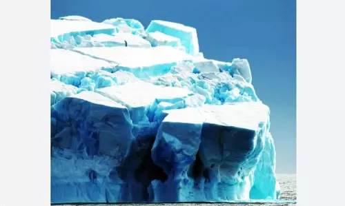 Antarcticas sleeping giant awakens: massive iceberg breaks free after 35-year slumber
