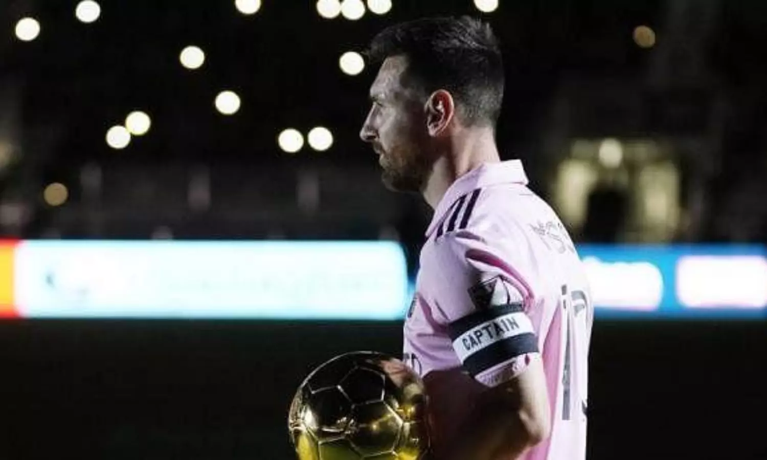Lionel Messi asked to apologize for racist chants by Argentina players
