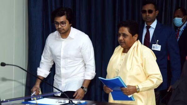 Mayawati declares nephew Akash Anand as her successor: report