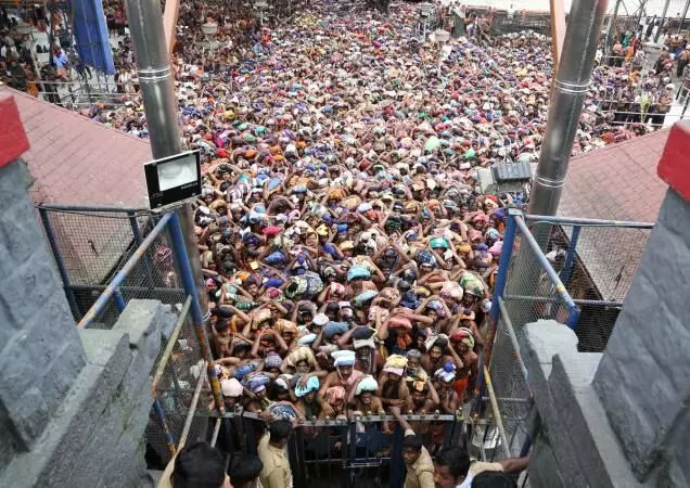 11-year-old girl waiting in queue at Sabarimala collapses to death