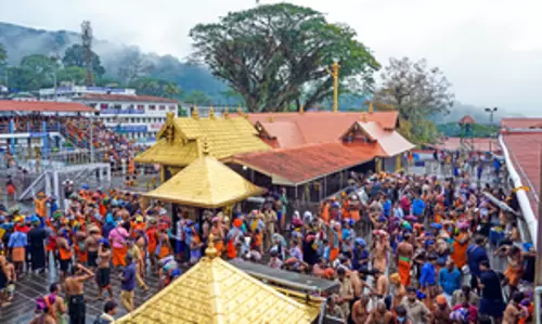 Sabarimala pilgrimage in disarray; BJP, Cong blames CPI-M