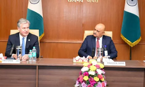 FBI director on a 3-day India visit; meets CBI chief, top officials