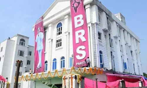 Will BRS follow JD (S) to join hands with NDA?