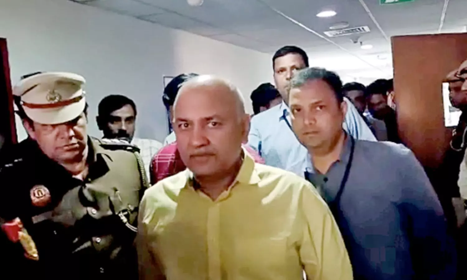 SC dismisses Manish Sisodia’s review petition against order denying bail