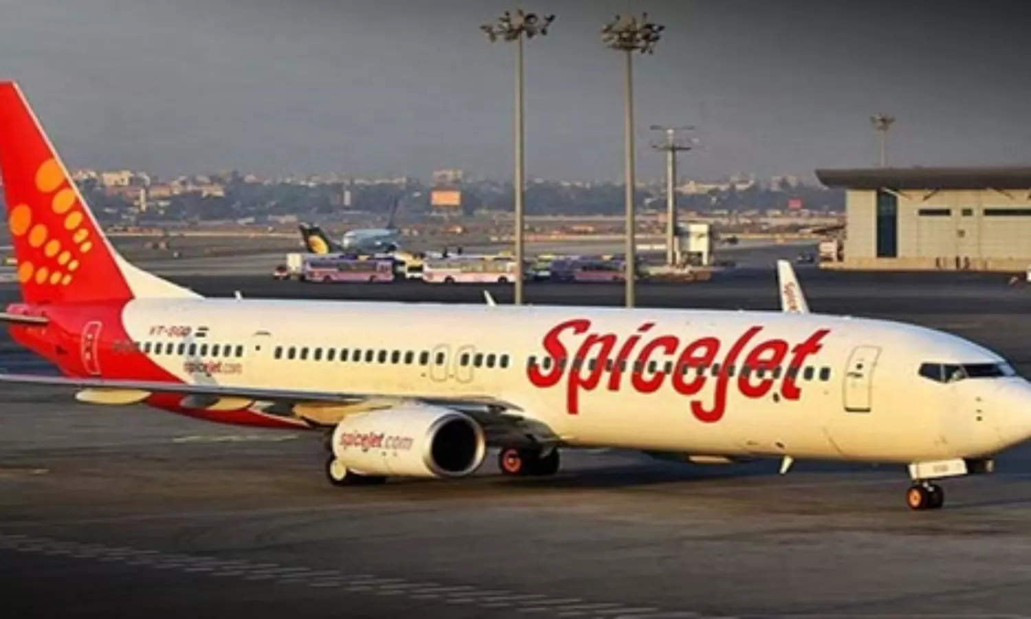 For 19% stake, Mumbai business couple invest Rs 1,100 cr in SpiceJet