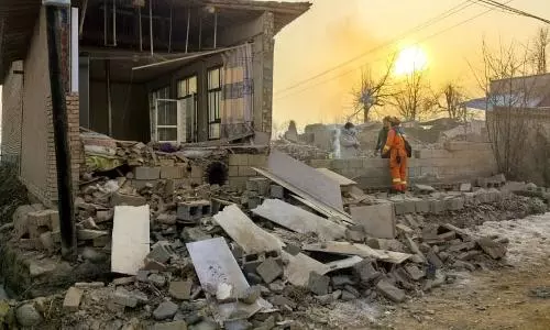 Earthquake death toll in China rises to 127, rescue operations continue