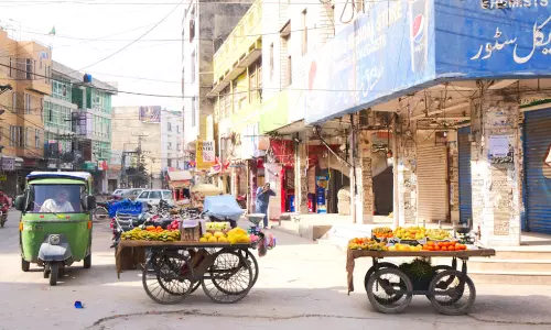 Pak mother finds her missing son begging with a gang after 7 years