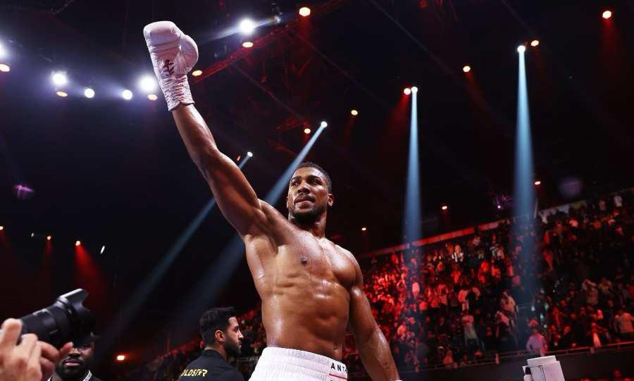 Anthony Joshua rolls, Deontay Wilder falls, Joseph Parker shines in Riyadh heavyweight showdown